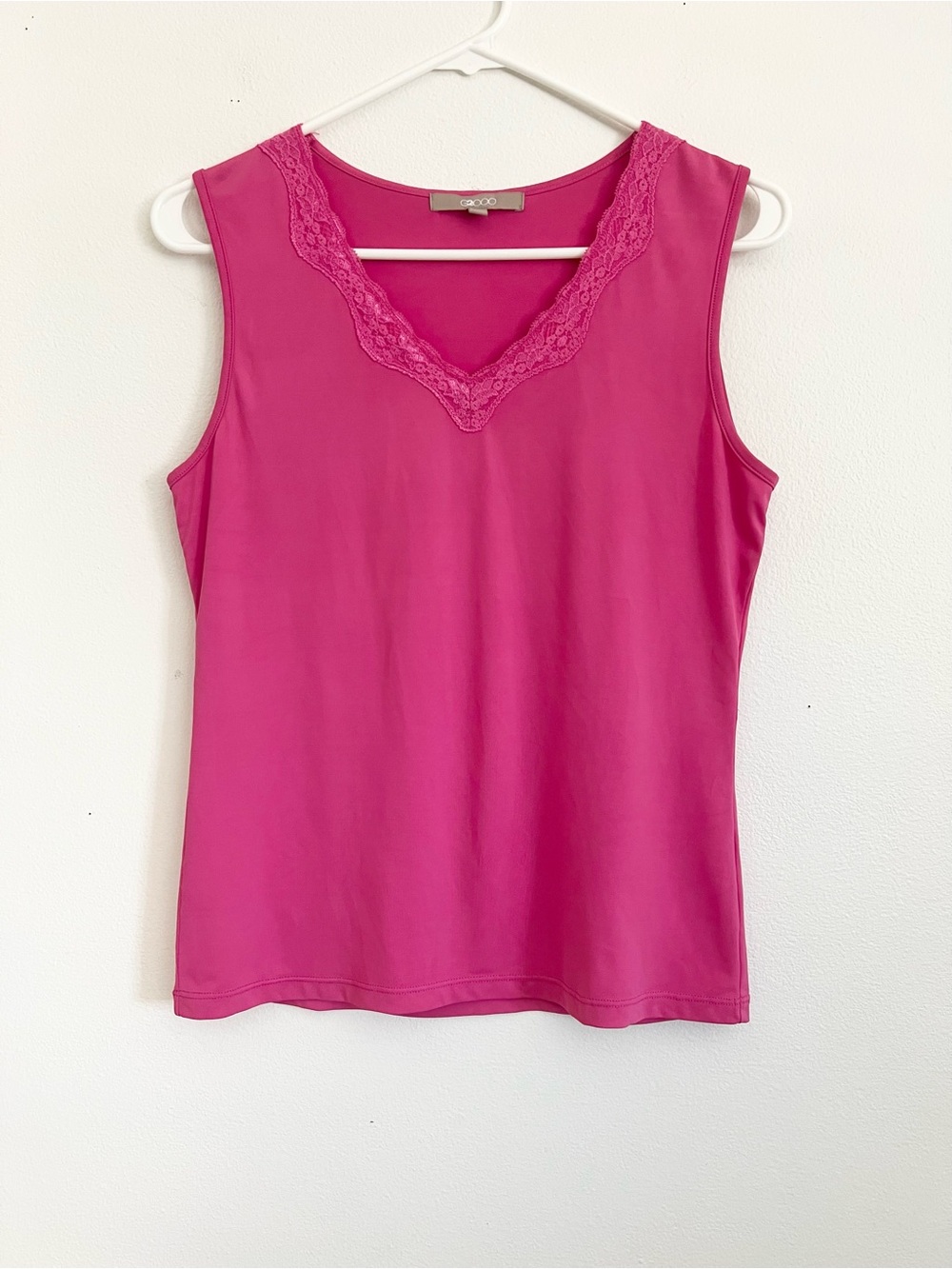 Coquette Y2K Lace Trim V Neck Sleeveless Top Romantic Feminine Layering Tank M